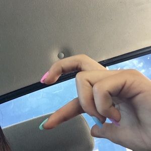 Meet your Posher, Lorena